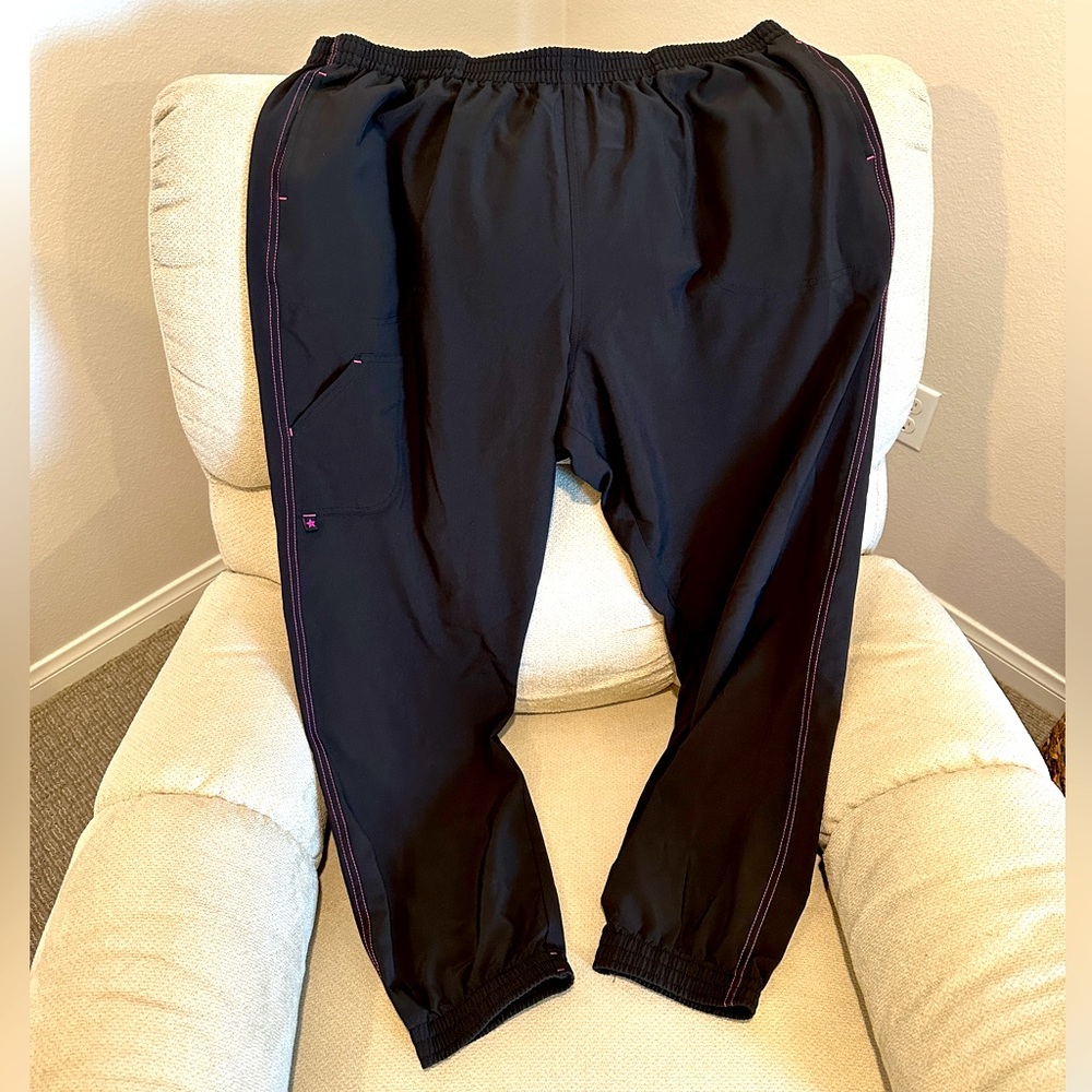 Plus Size Scrub Jogger Pants